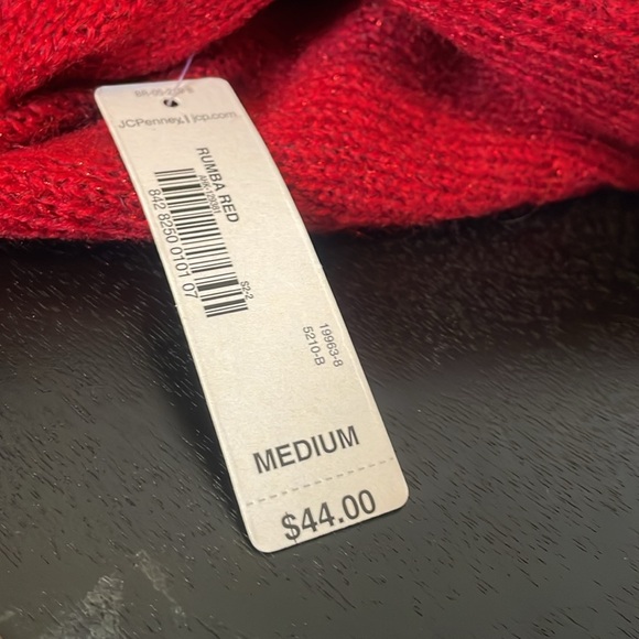 NWT Women’s  Anna red sweater, 3/4 sleeves sz med - Picture 5 of 5